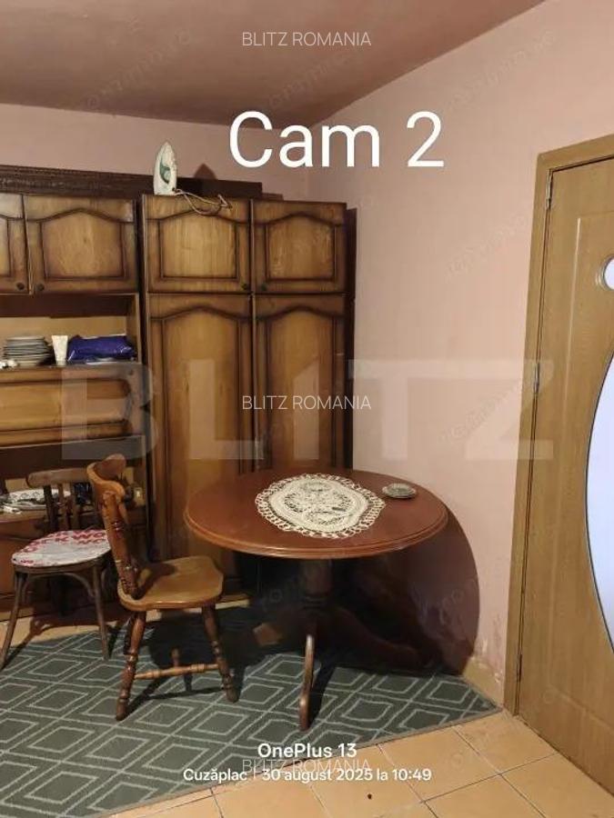 Casa cu 3 camere bucatarie si Baie 70 mp ?i teren de 1300mp - 13