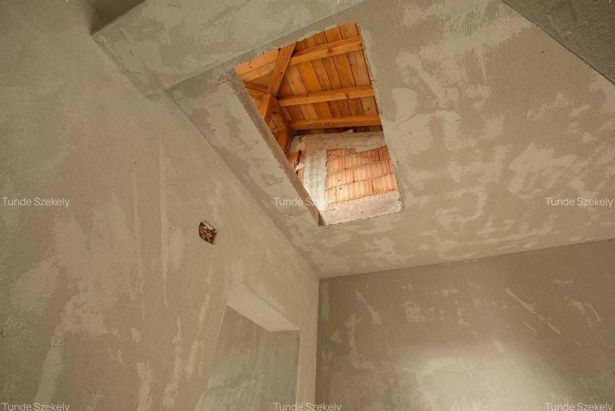 Casă cu 6 camere în Chinteni - 21