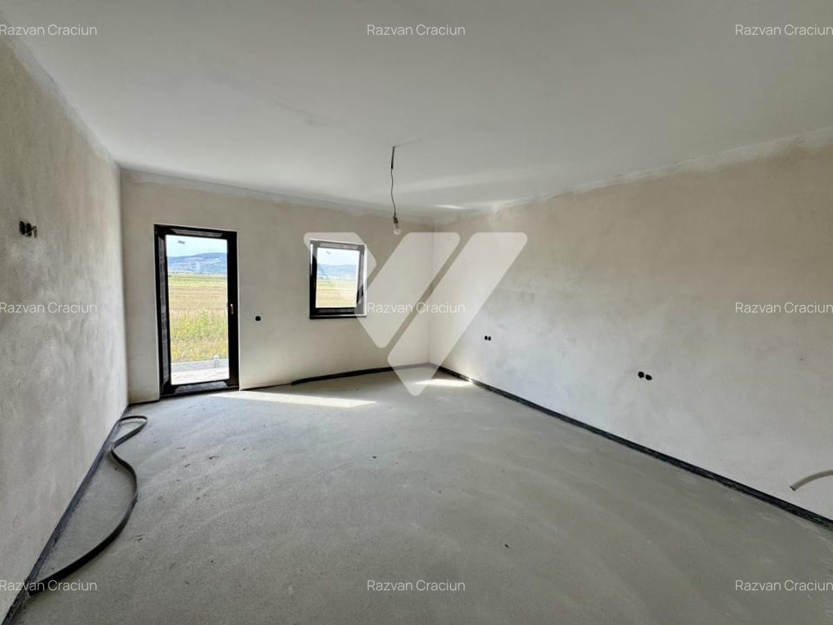 Casa moderna 5 camere si teren 740 mp de vanzare in Cristian Sibiu - 9