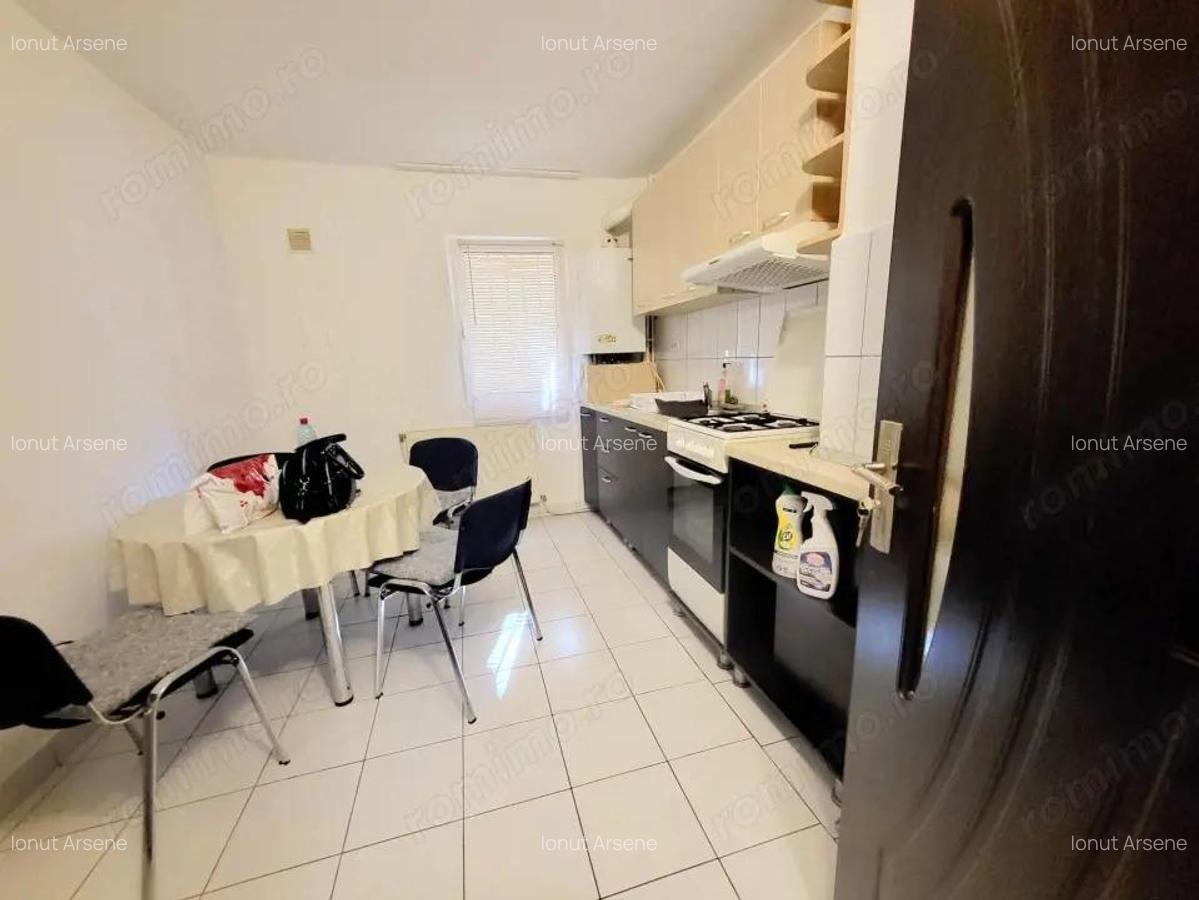 Piata Sud - CARPATI, Apart 3 cam Decomandat, 65mp utili, renovat, mobilat - 4