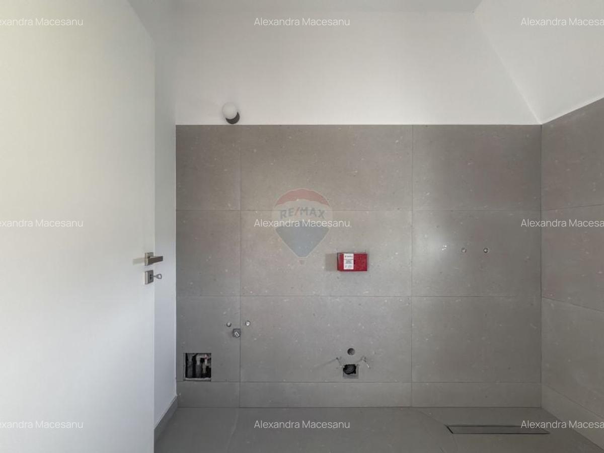 Casa / Vila cu 4 camere de vanzare - 17