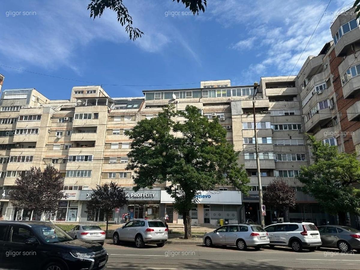 Apartament 4 camere, 126 mp, priveliste spectaculoasa, ultracentral, Bd. Magheru - 3