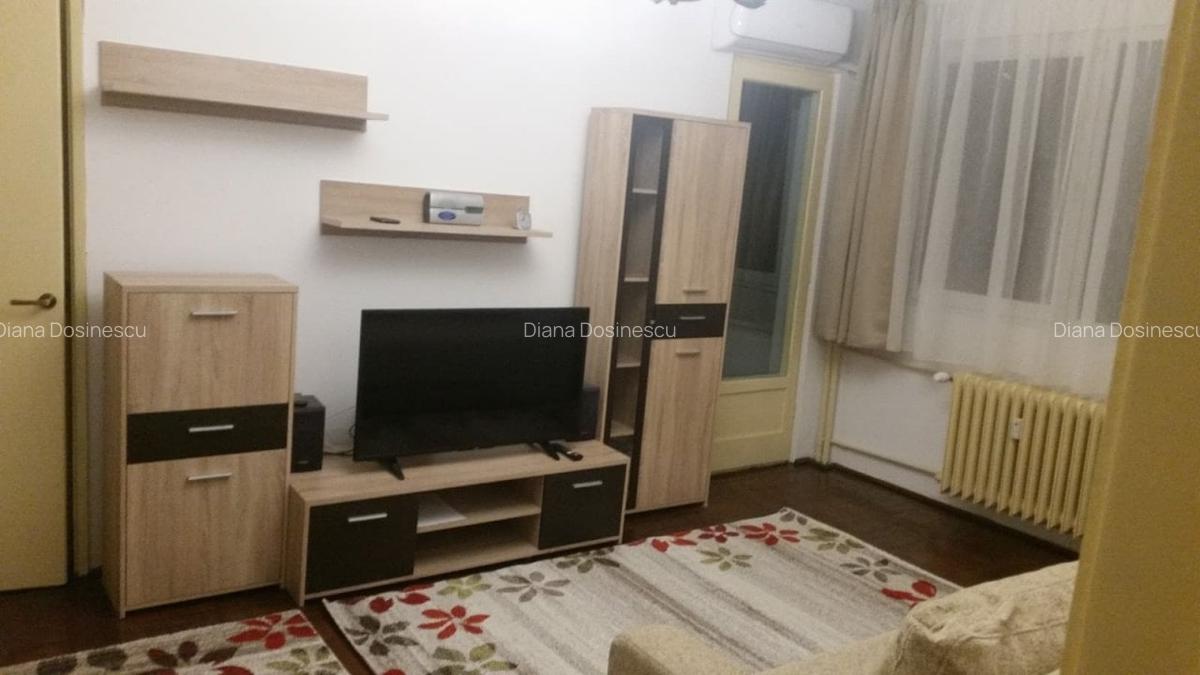 Inchiriere apartament renovat trei camere Titan - 1