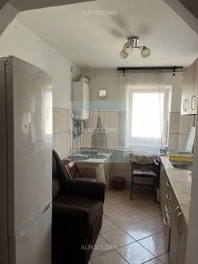 Apartament cu 2 camere semidecomandat, mobilat în Bartolomeu - 2