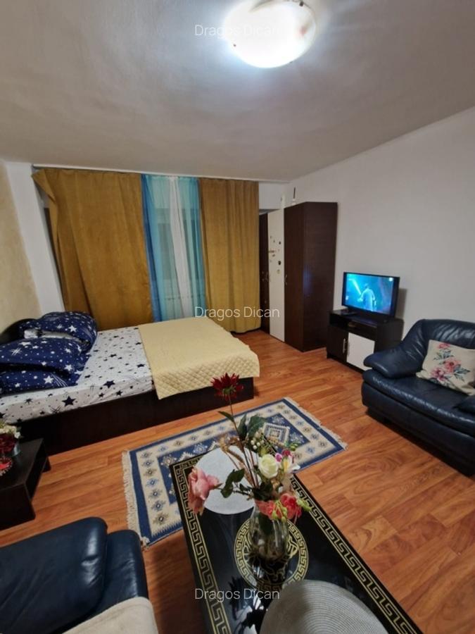 Garsonieră decomandată în Vitan - 7