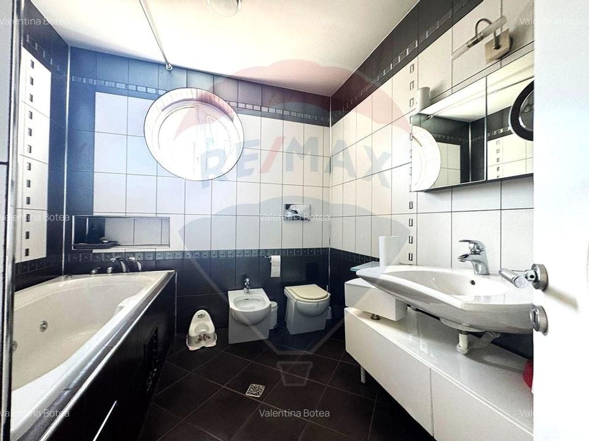 Casa / Vila spatioasa de inchiriat - Militari, zona Moinesti - 8
