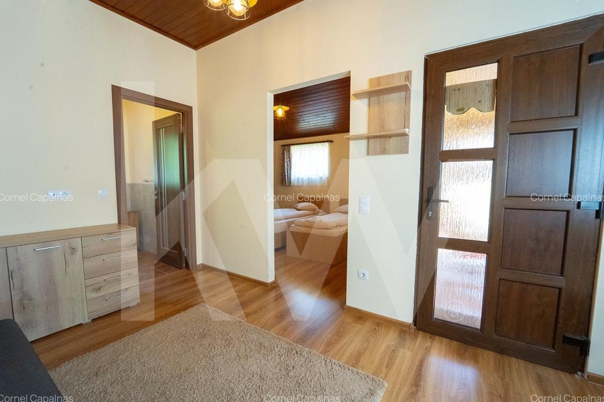 4 Casute de vacanta cu teren de 2000 mp liberi Cisnadioara - 16