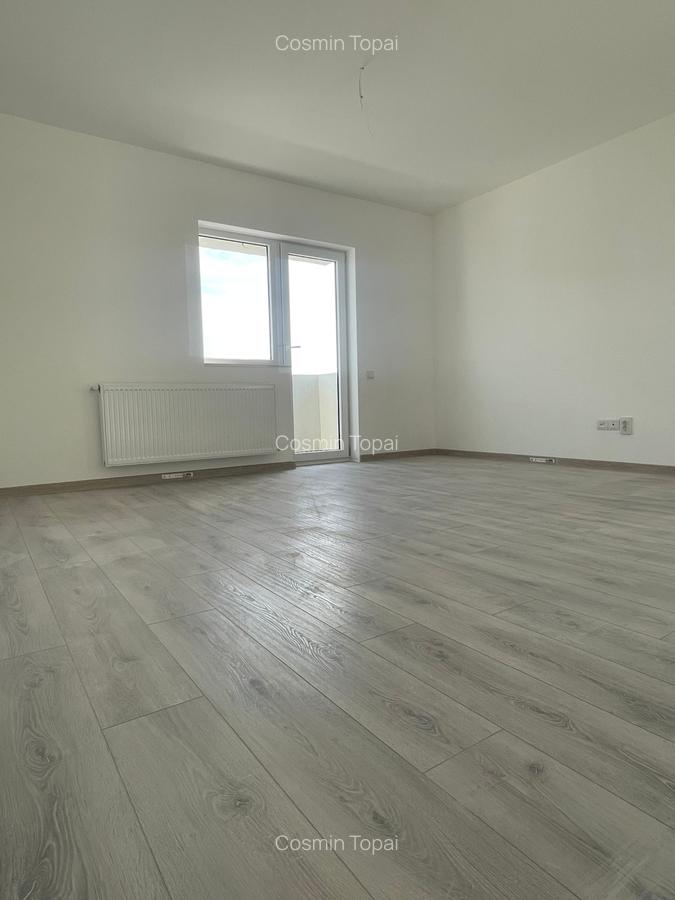 Apartament cu 2 camere decomandat în Apărătorii Patriei - 1