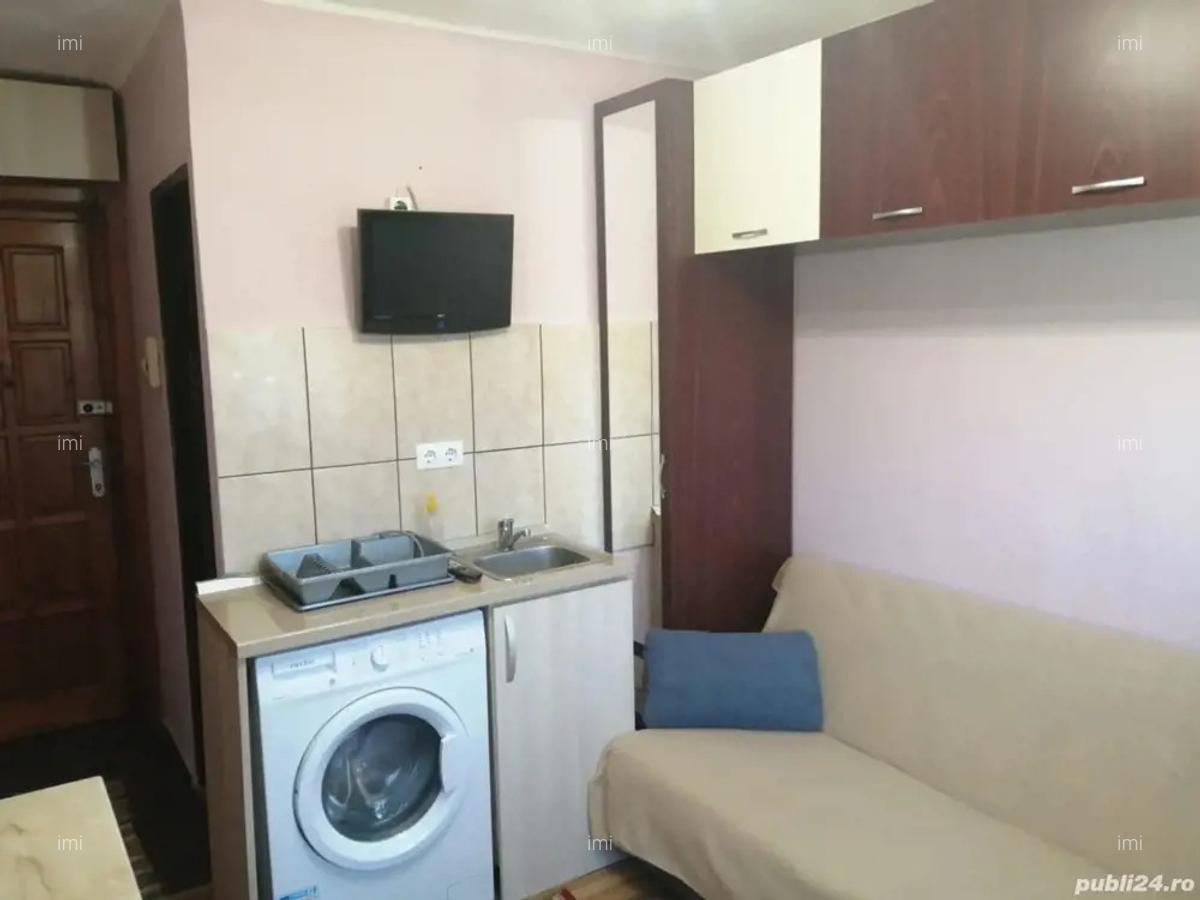 Inchiriez garsoniera - 1