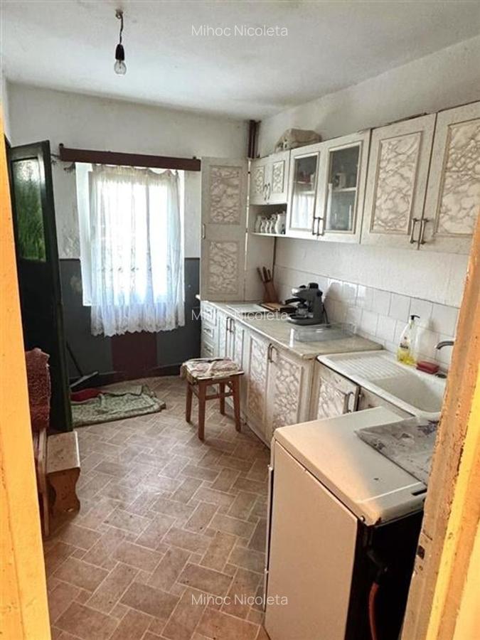 APARTAMENT CU 4 CAMERE,VOIVOZI - 1