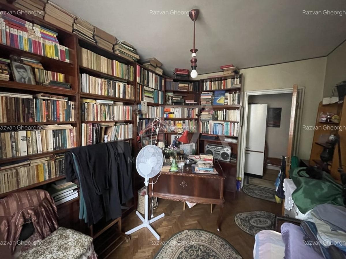 Apartament cu 3 camere Tei - 2