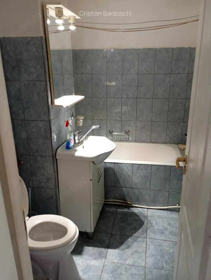 Apartament 2 camere decomandat B-dul Decebal Deva - 6