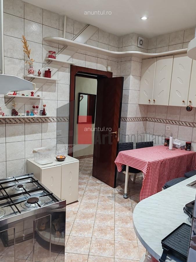 Vasile Lascar Apartament 4 camere cu centrala - 15