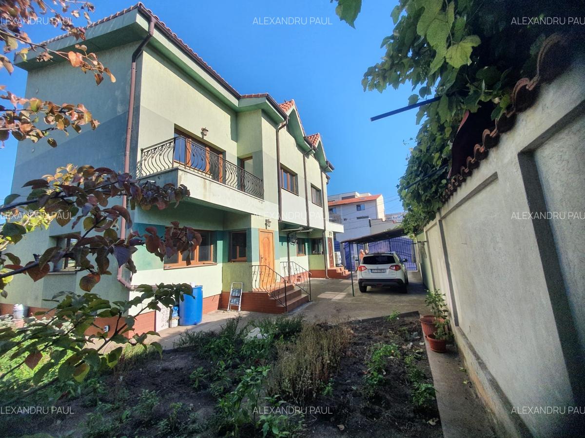 Victoria - Intre strada Poporului - Bulevardul Lapusneanu! Vila P+1+M - 1