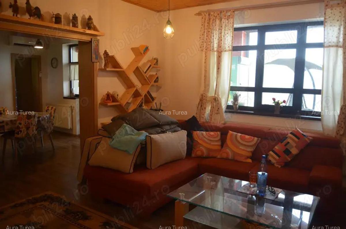 Casa de locuit 5(cinci ) camere la cheie-Radila -Valea Calugareasca - 2