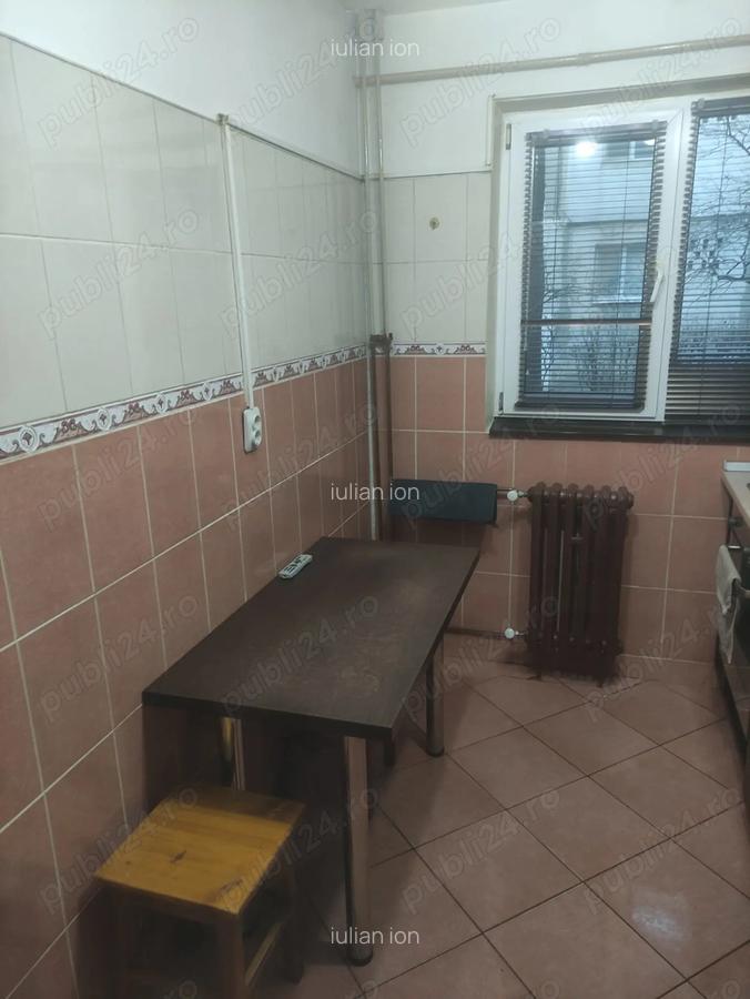 Apartament 2 camere , semidecomandat , Ploiesti zona Vest , Podul Inalt , complet mobilat - 2