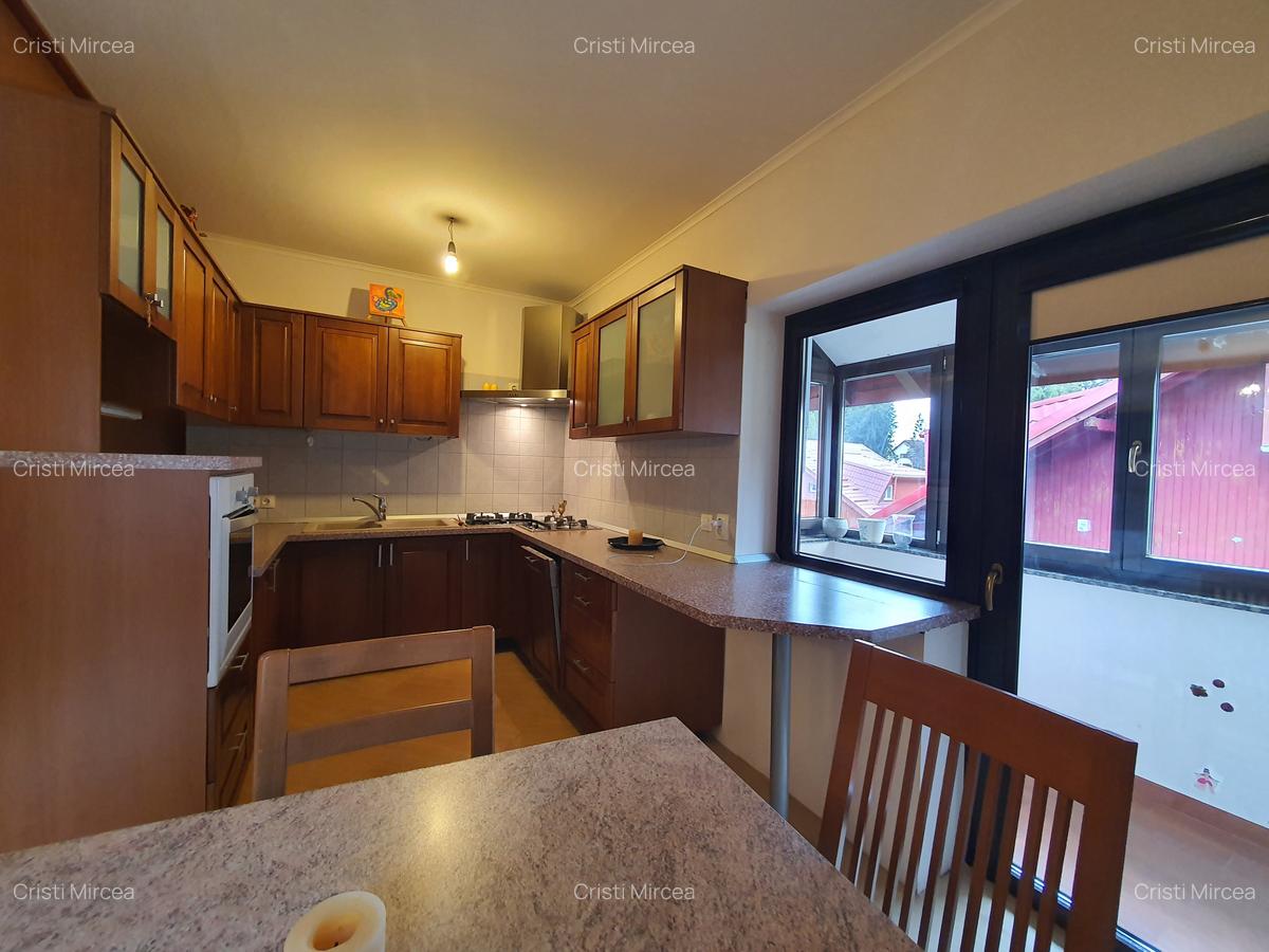 Apartament cu 3 camere decomandat, mobilat în Poiana Brașov - 10