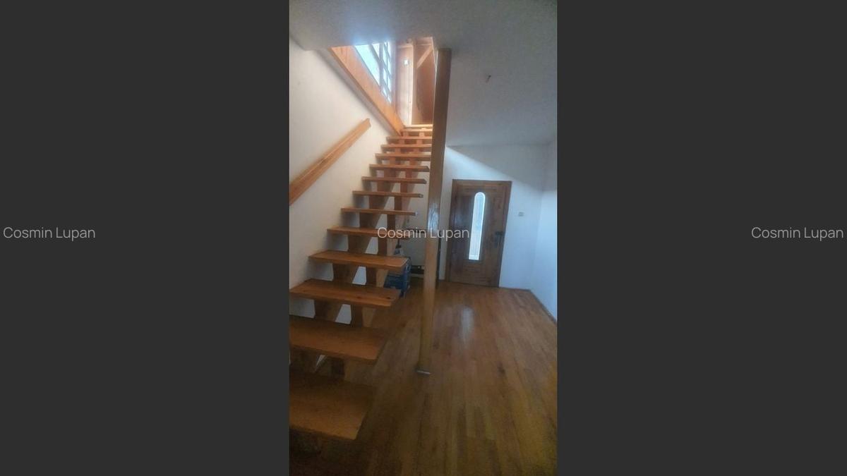 Casă de vanzare S+P+M, 6 camere, teren 1500 mp - 4