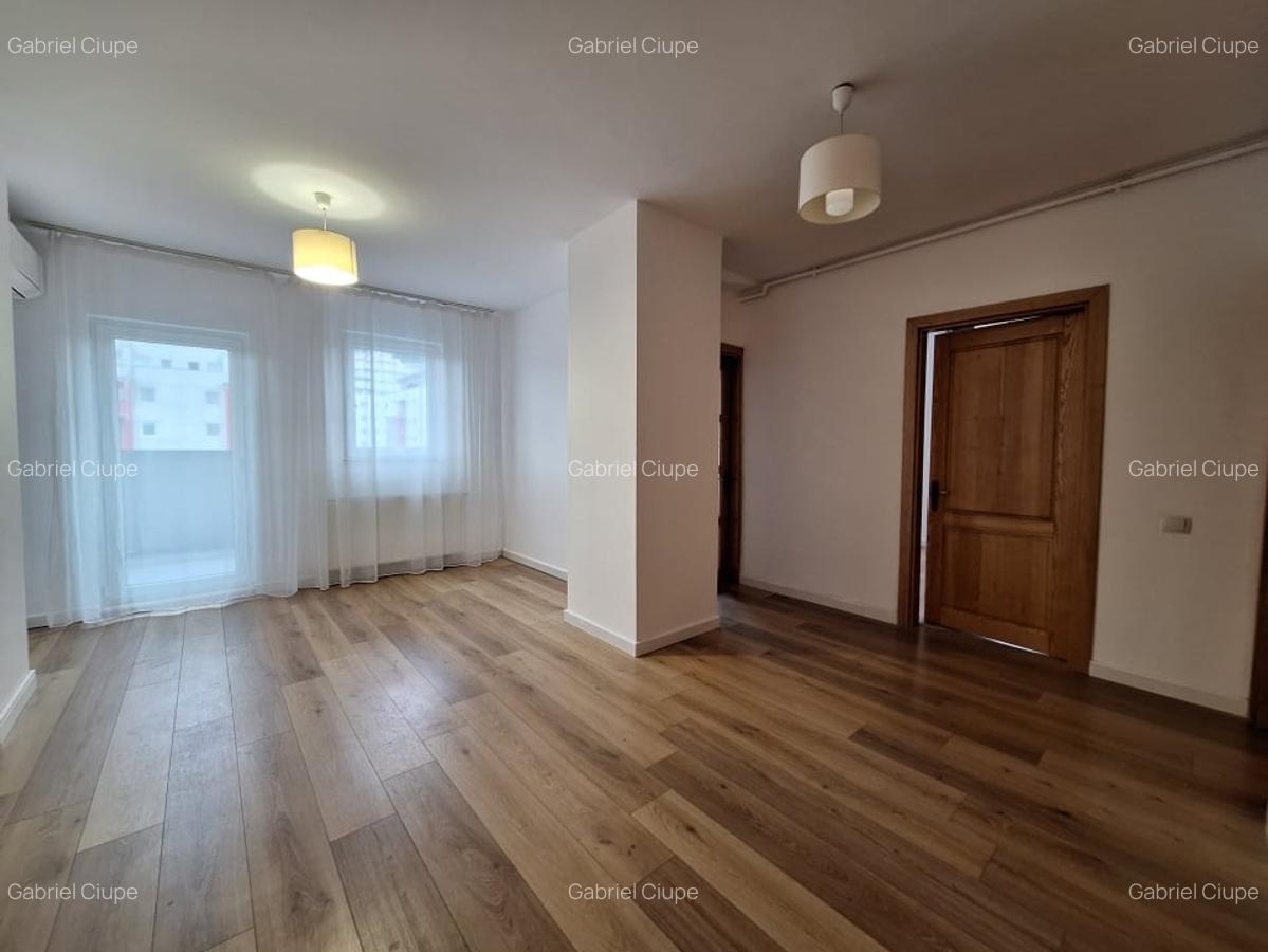 Apartament cu 3 camere, terasa de 20 mp, parcare, zona BMW - 1