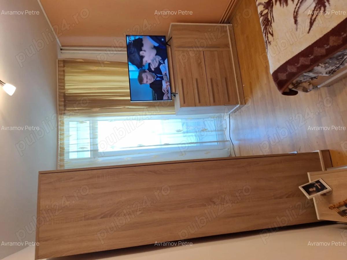Inchiriez apartament 3 camere complex studentesc Timi?oara - 9