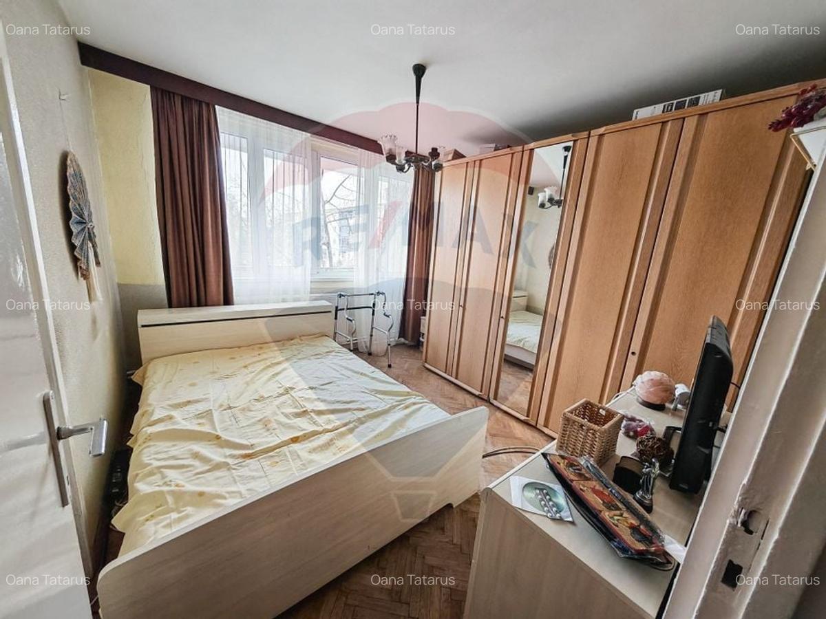 Apartament cu 4 camere de vanzare in zona Bd. Cosbuc - 13