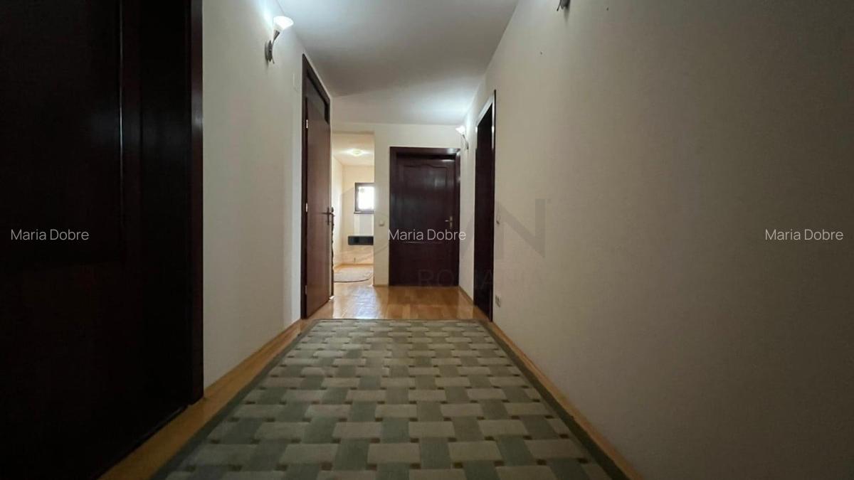 REV2005341 Vila deosebita cu piscina si teren generos Buftea zona exclusivista - 24