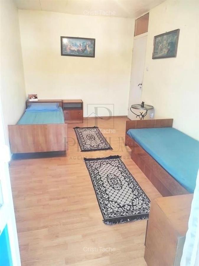 DAMBOVITA - 5 cam - 2 bai - 2 balcoane - centrala proprie - 1