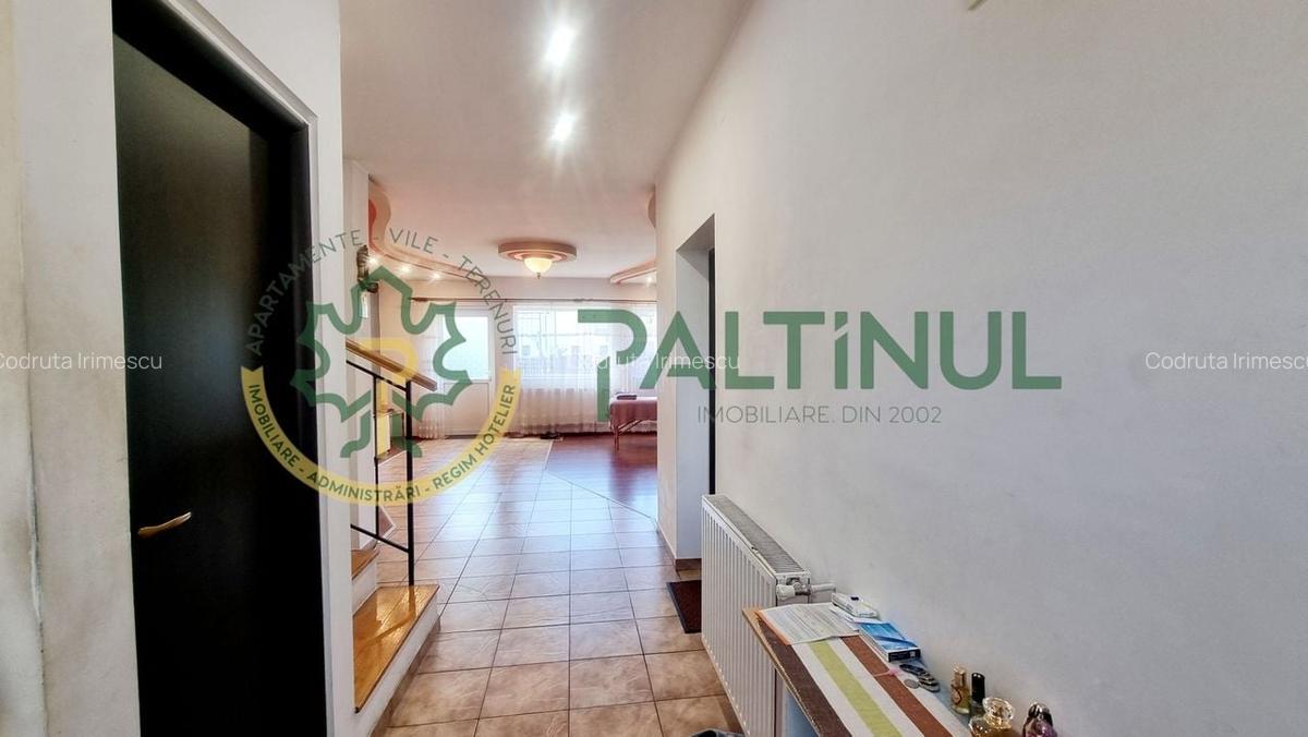 Casă tip duplex în Șelimbăr, zona Dracula - garaj, curte, 3 dormitoare - 4