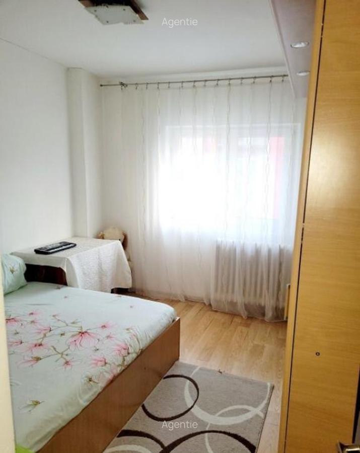 Apartament 4 camere Dristor - 3 Apartament 4 camere Dristor - 3