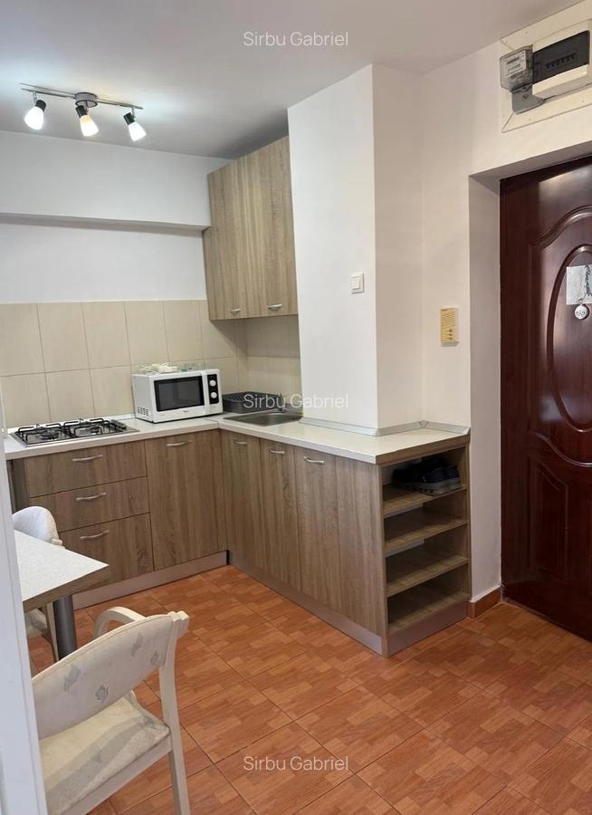 Inchiriere Garsoniera Dristor - 3