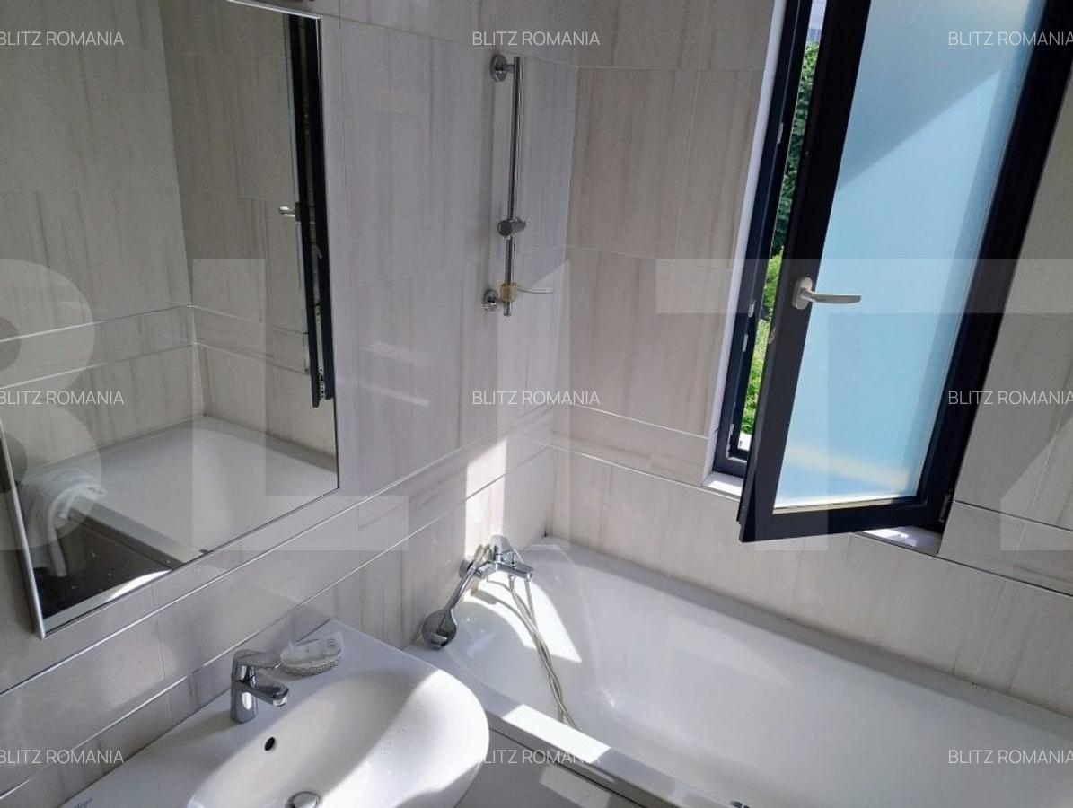 Apartament de vanzare, cu 2 camere, 67 mp, zona Cal. Calarasilor - 14