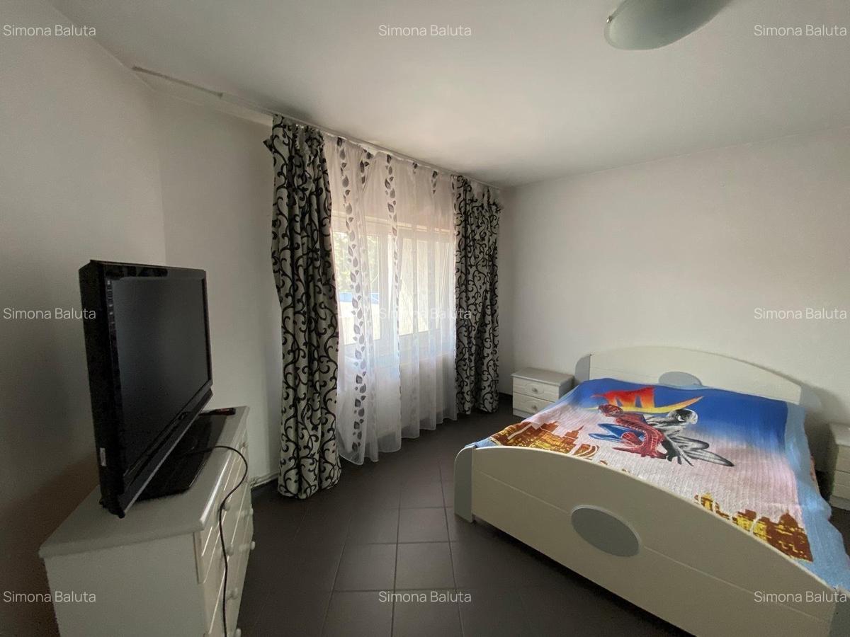 Vanzare casa vila 5 camere zona Crangasi - 16