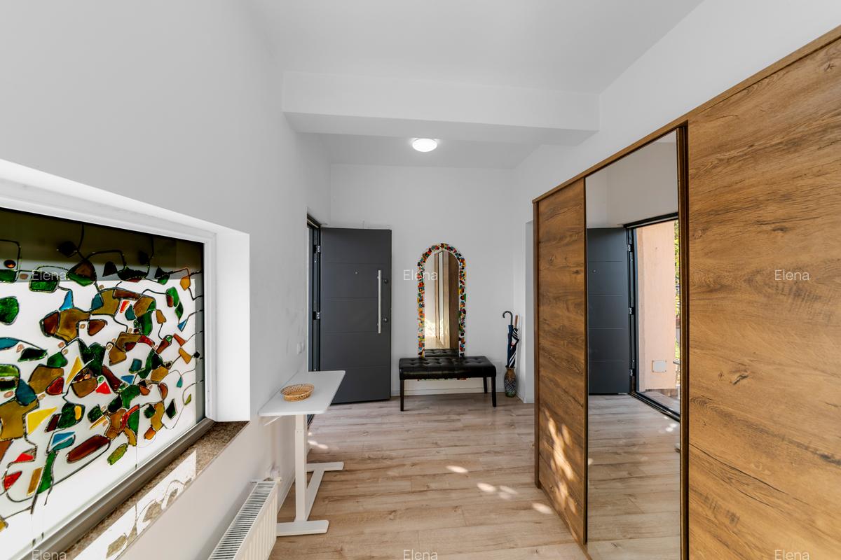 Baneasa  vila superba in Cartierul Henri Coanda - 2