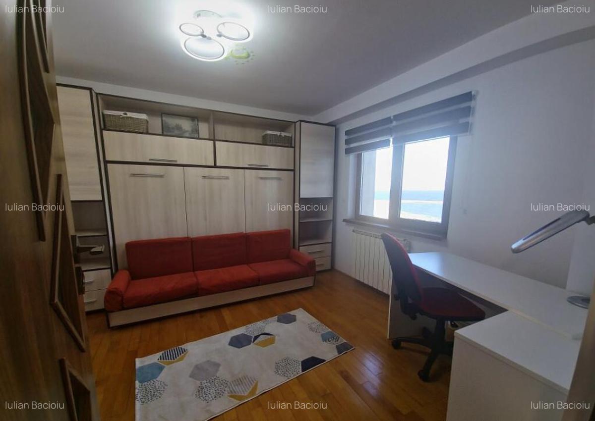 Vedere la mare Faleza Nord 3 camere loc de parcare termen lu - 11