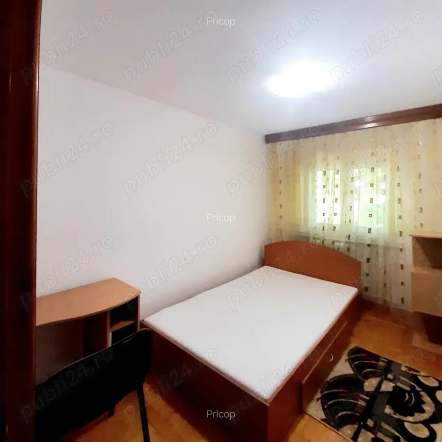 Inchiriez apartament 3 camere, zona Pacurari (Petru Poni) - 7
