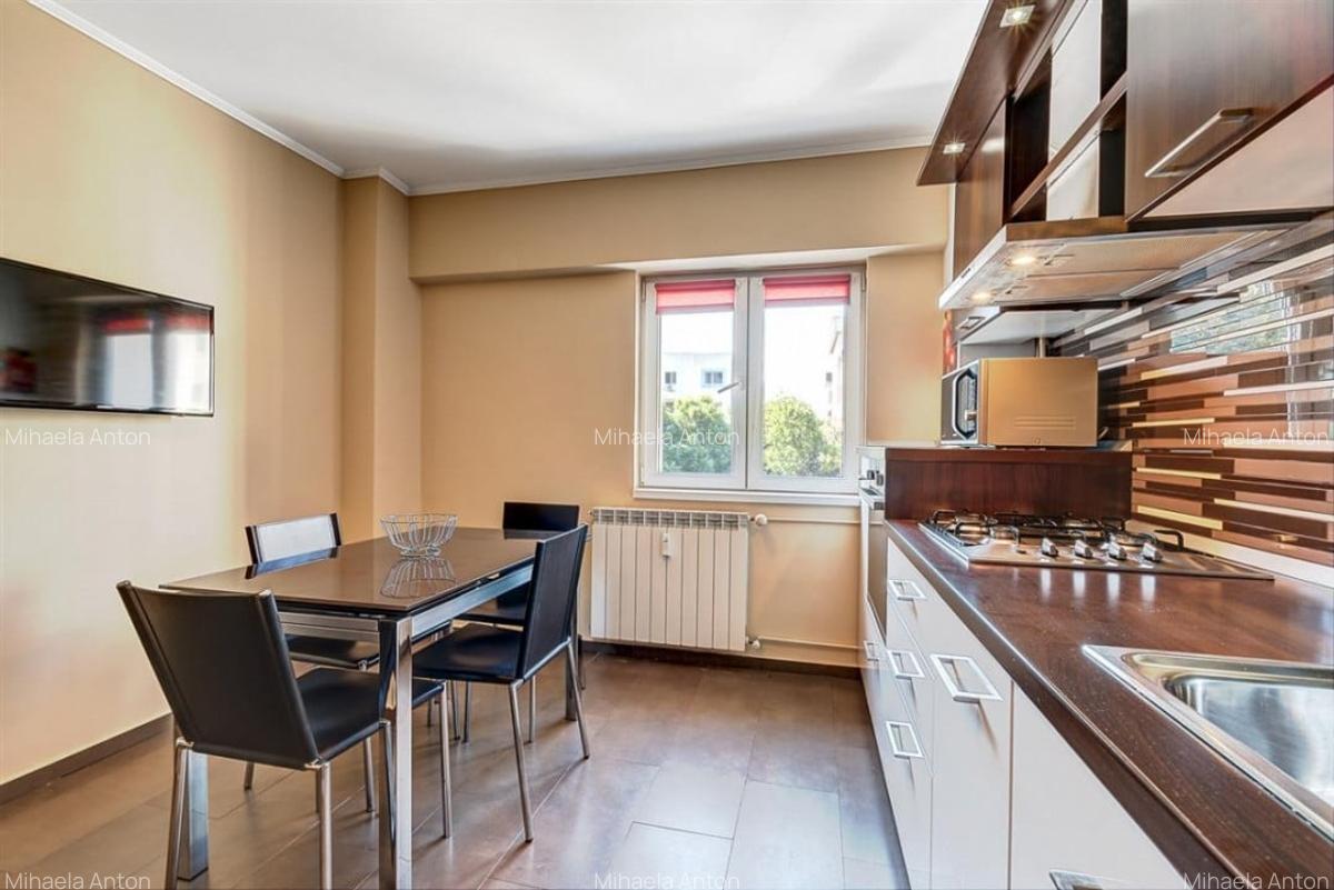 Aviatiei, Crystal Palace, Etaj 1/4, Mall Promenada, Metrou Aurel Vlaicu - 5