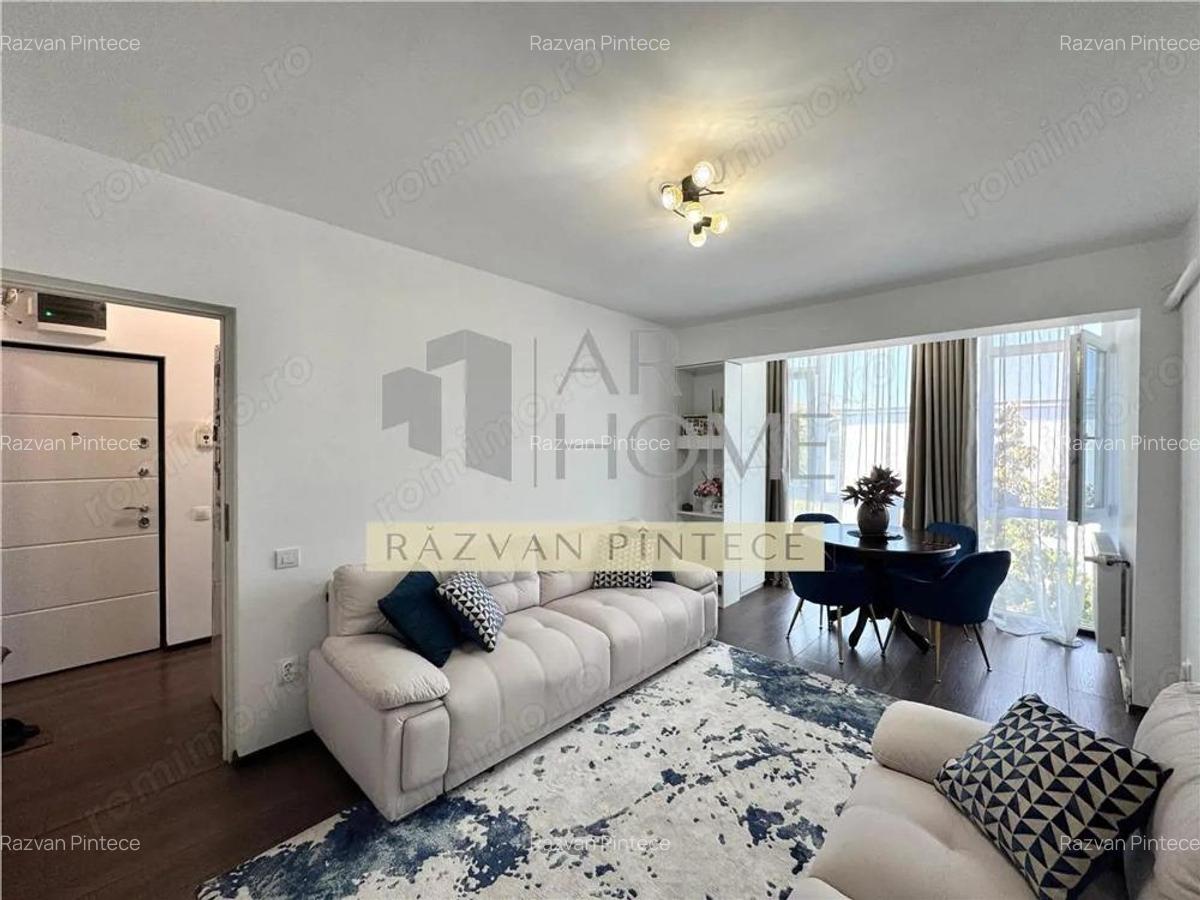 Vanzare apartament 4 camere, de lux, renovat, zona Malu Rosu, Ploiesti - 2