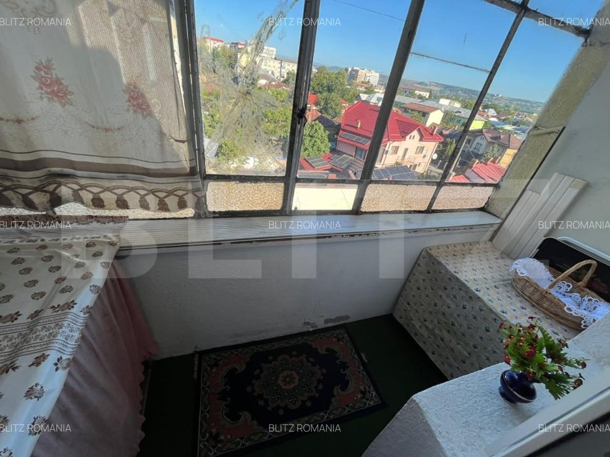 Apartament 4 camere, 53,48 mp, zona Micro 8 - 18