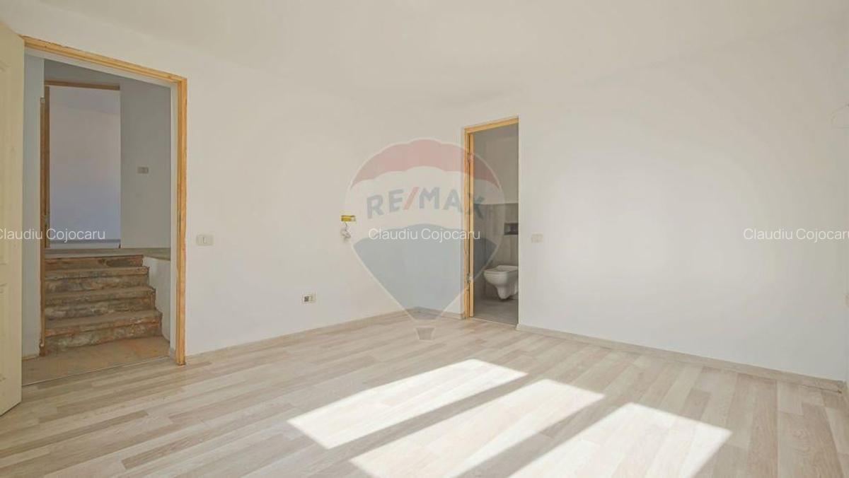 Proprietate versatila in Bra?ov Ideala pentru birouri sau clinica! - 18 Proprietate versatila in Bra?ov Ideala pentru birouri sau clinica! - 18