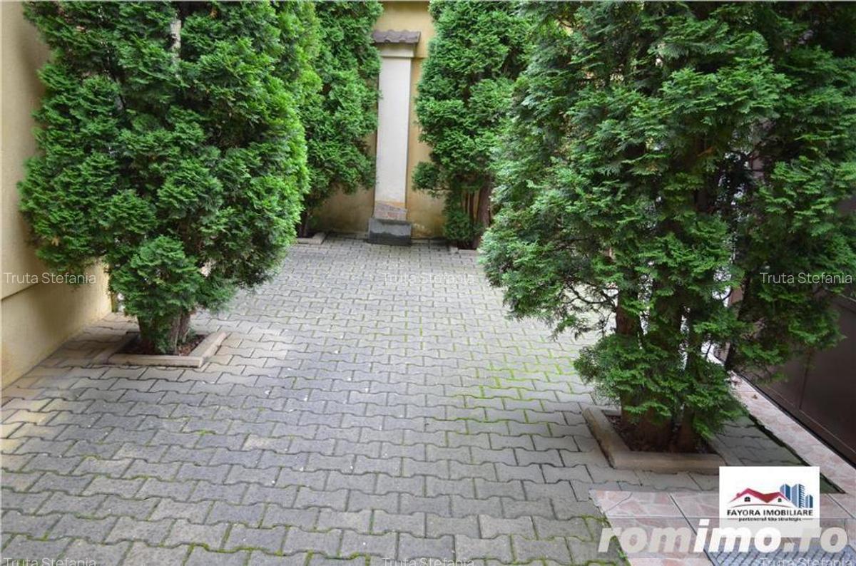 Casa si Spatiu Comercial de Vanzare Zona Semicentrala - 11