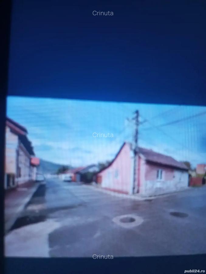 Vind Casa ,Garaj ,curte si teren privat, aproape de centru Petro?ani - 10