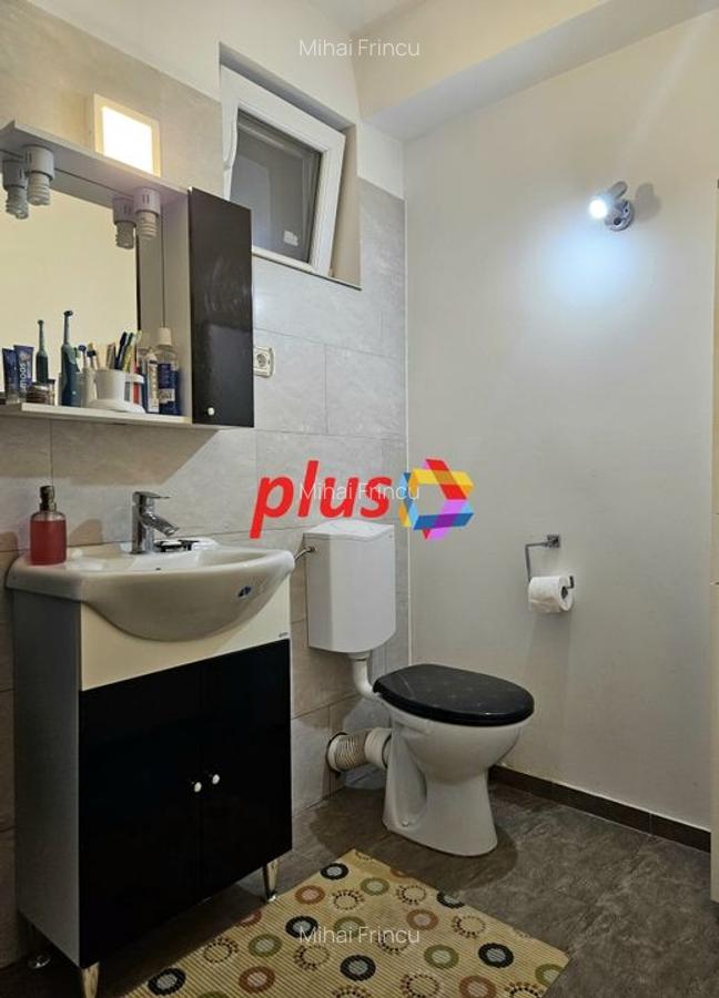 Oportunitate - Apartament cu trei camere in vila, zona Tractorul 70 mp - 11