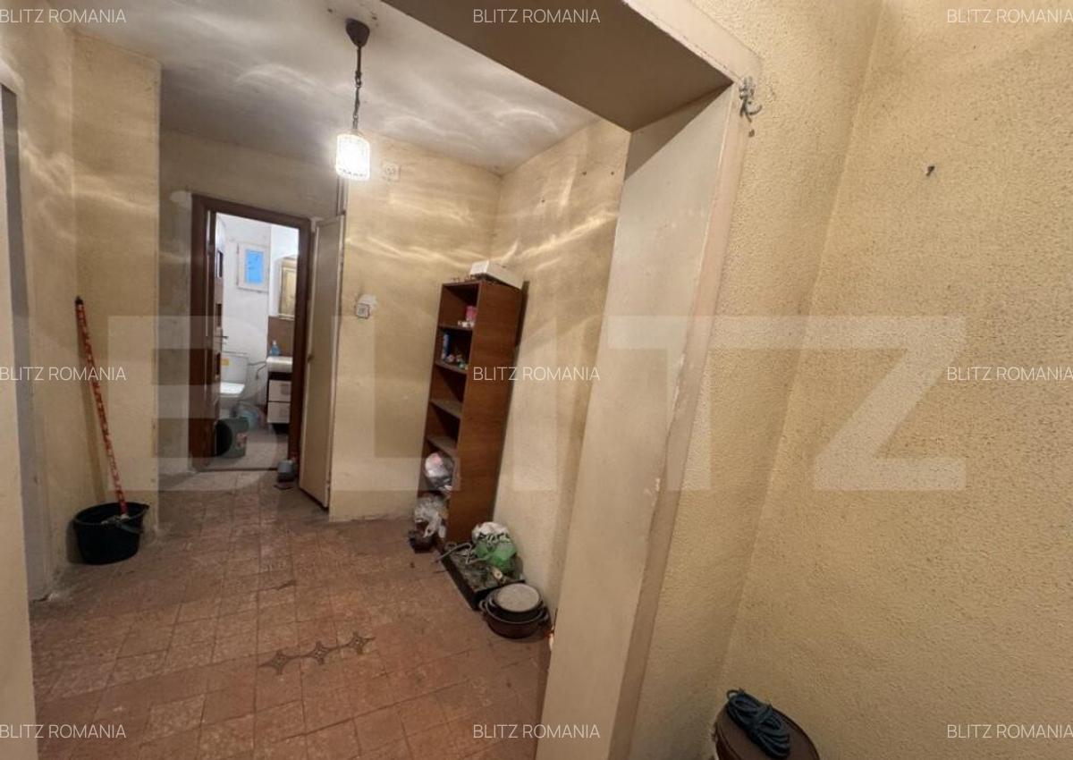 Apartament 2 camere decomandat, etaj 2, CT, 1 Mai Parcul Rom - 12