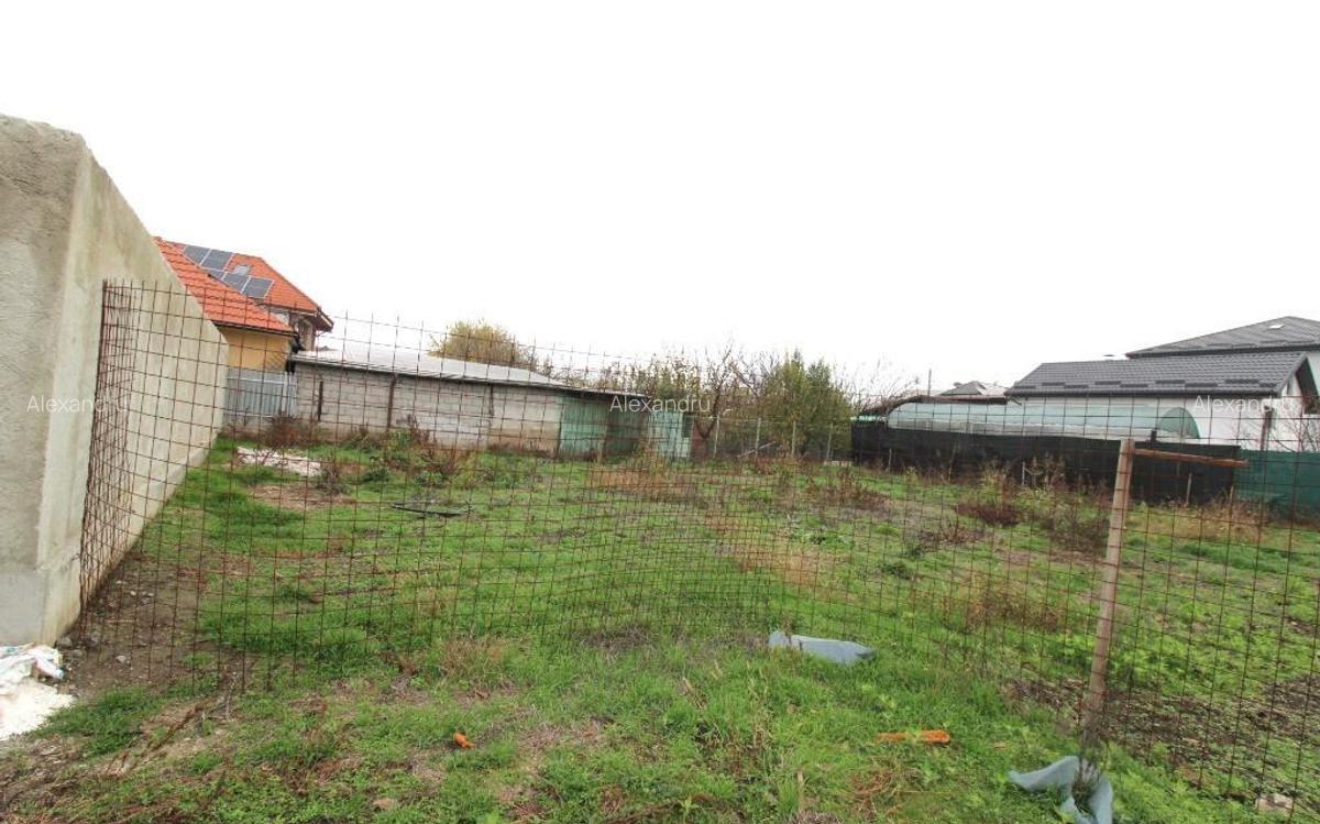 Teren situat in Micro 14 - 3