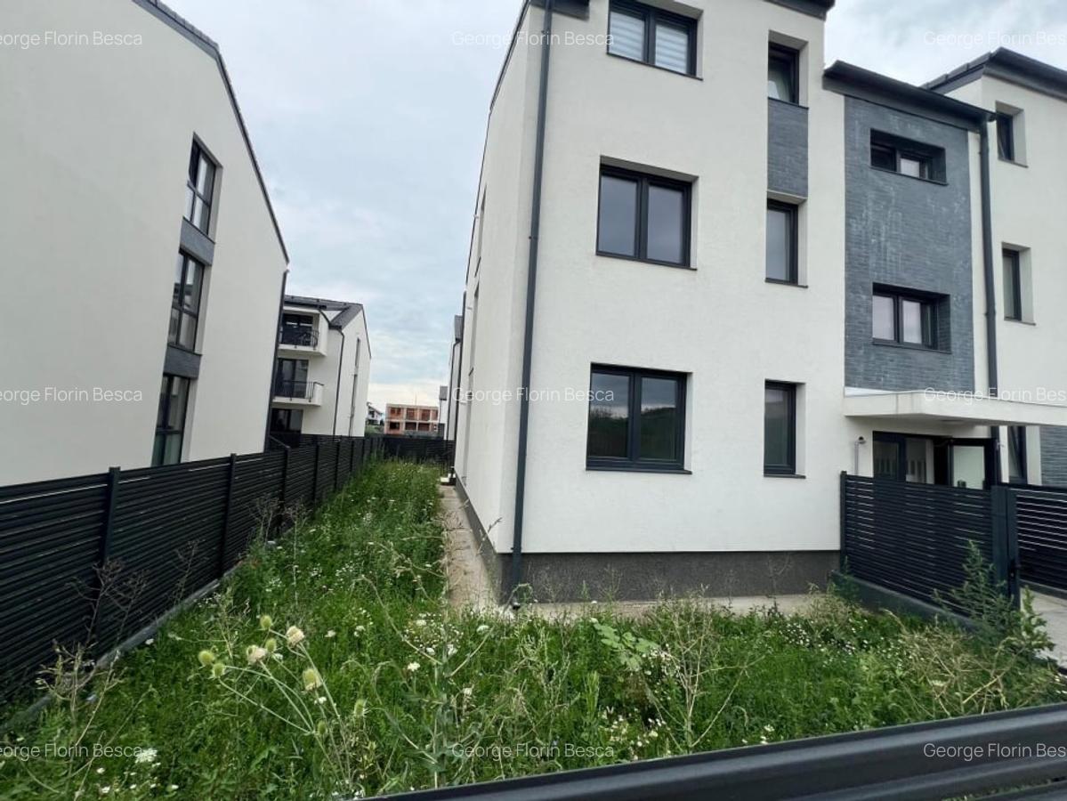 Apartament 2 camere cu gradina proprie Sanpetru - 12