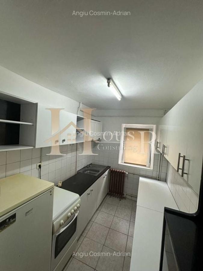 Parter inalt in bloc izolat. Decomandat. Bucatarie spatioasa. - 3