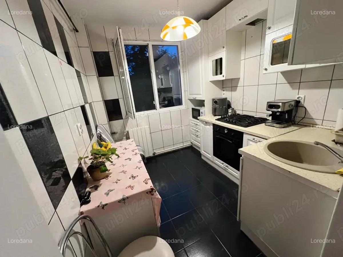 Inchiriez apartament 2 camere CENTRU - 7