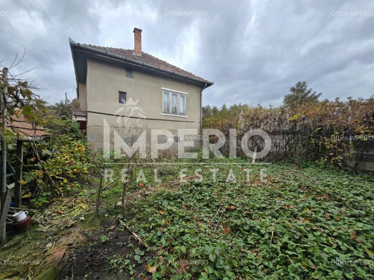 Oportunitate rara! Casa individuala cu teren in Cartierul Andrei Muresanu! - 1 Oportunitate rara! Casa individuala cu teren in Cartierul Andrei Muresanu! - 1
