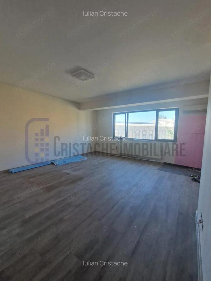 Titan_Apartament 2 camere_70 mp._nemobilat_pretabil birou - 4