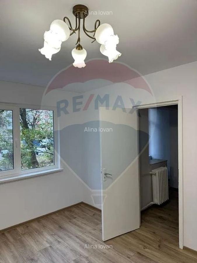 Apartament cu 2 camere de inchiriat in zona Craiovita Noua - 7